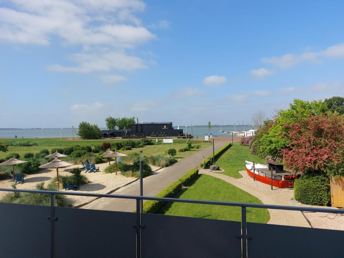 Appartamento Haus Strandglueck - Urlaub Mit Blick Auf Den Duemmer See Lembruch Esterno foto