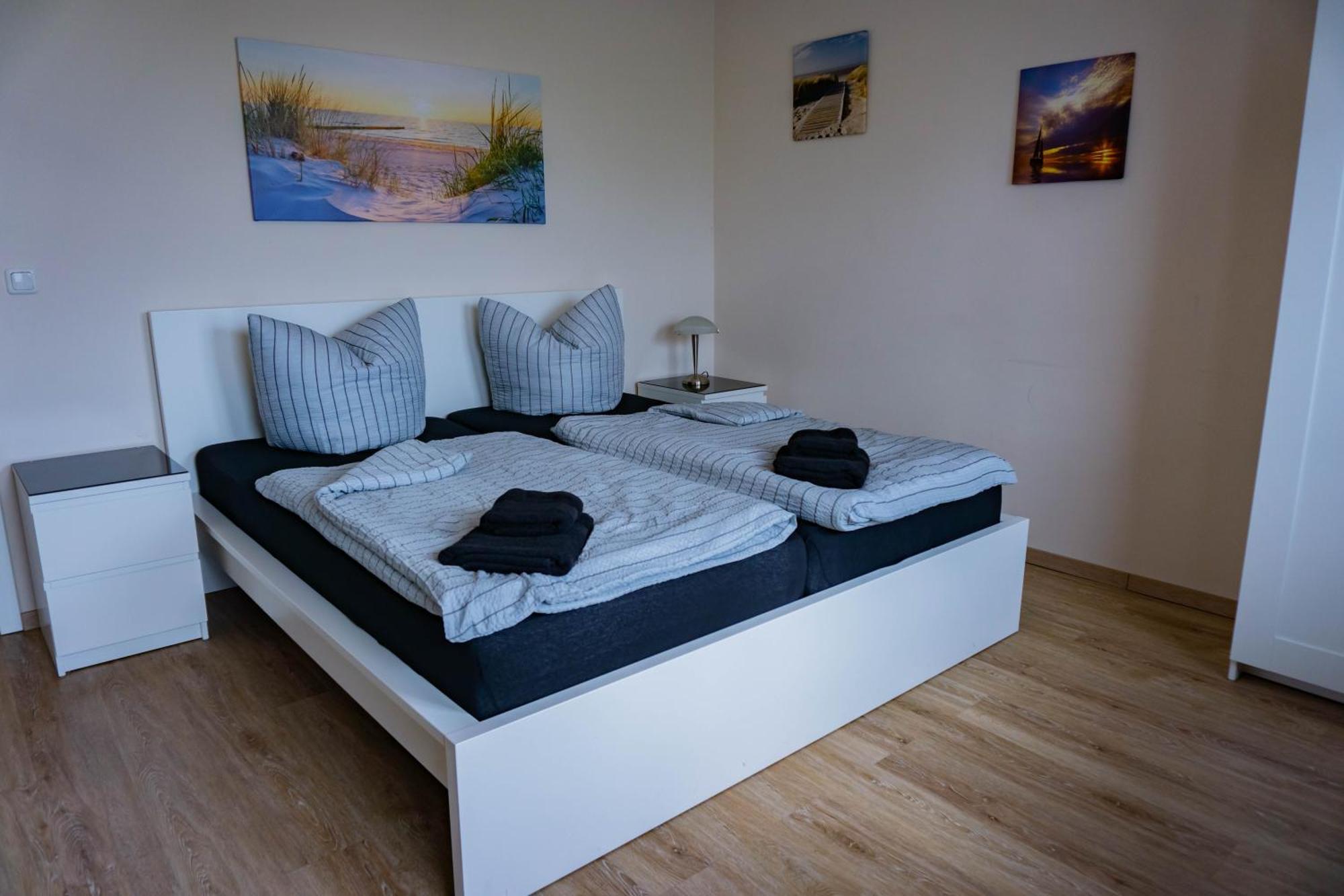 Appartamento Haus Strandglueck - Urlaub Mit Blick Auf Den Duemmer See Lembruch Esterno foto