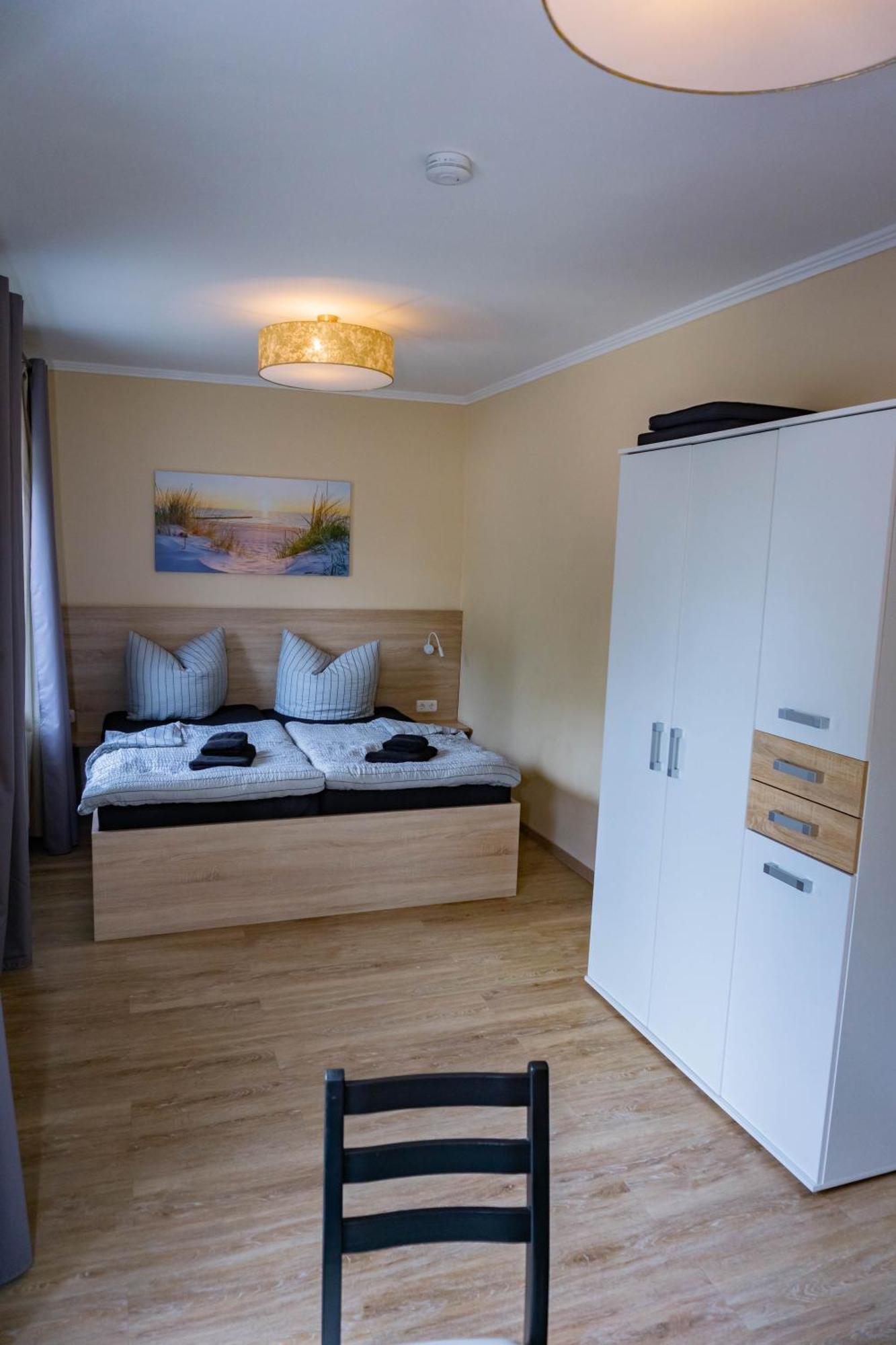 Appartamento Haus Strandglueck - Urlaub Mit Blick Auf Den Duemmer See Lembruch Esterno foto