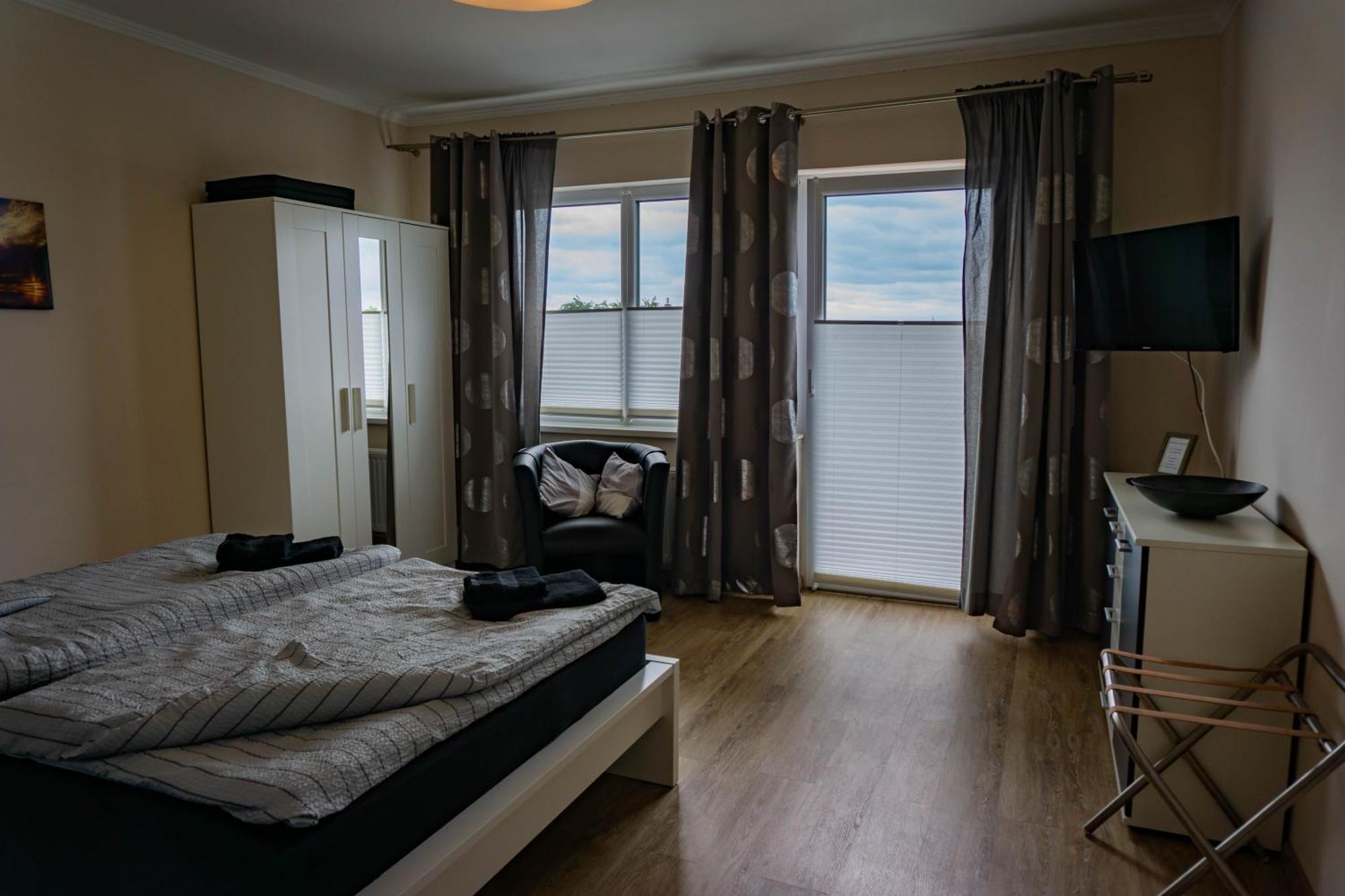 Appartamento Haus Strandglueck - Urlaub Mit Blick Auf Den Duemmer See Lembruch Esterno foto